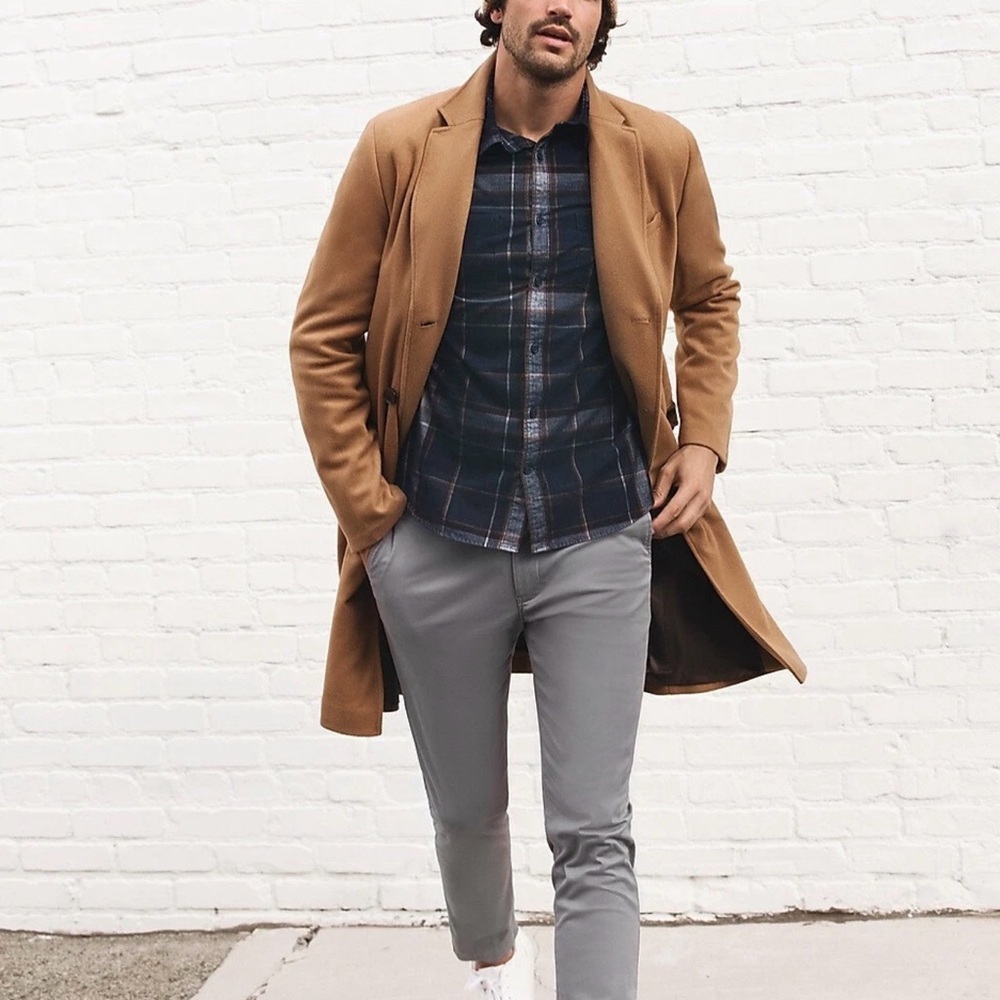 NEW EXPRESS CAMEL DOUBLE BREASTED WATER RESISTANT WOOL BLEND TOPCOAT SZ M